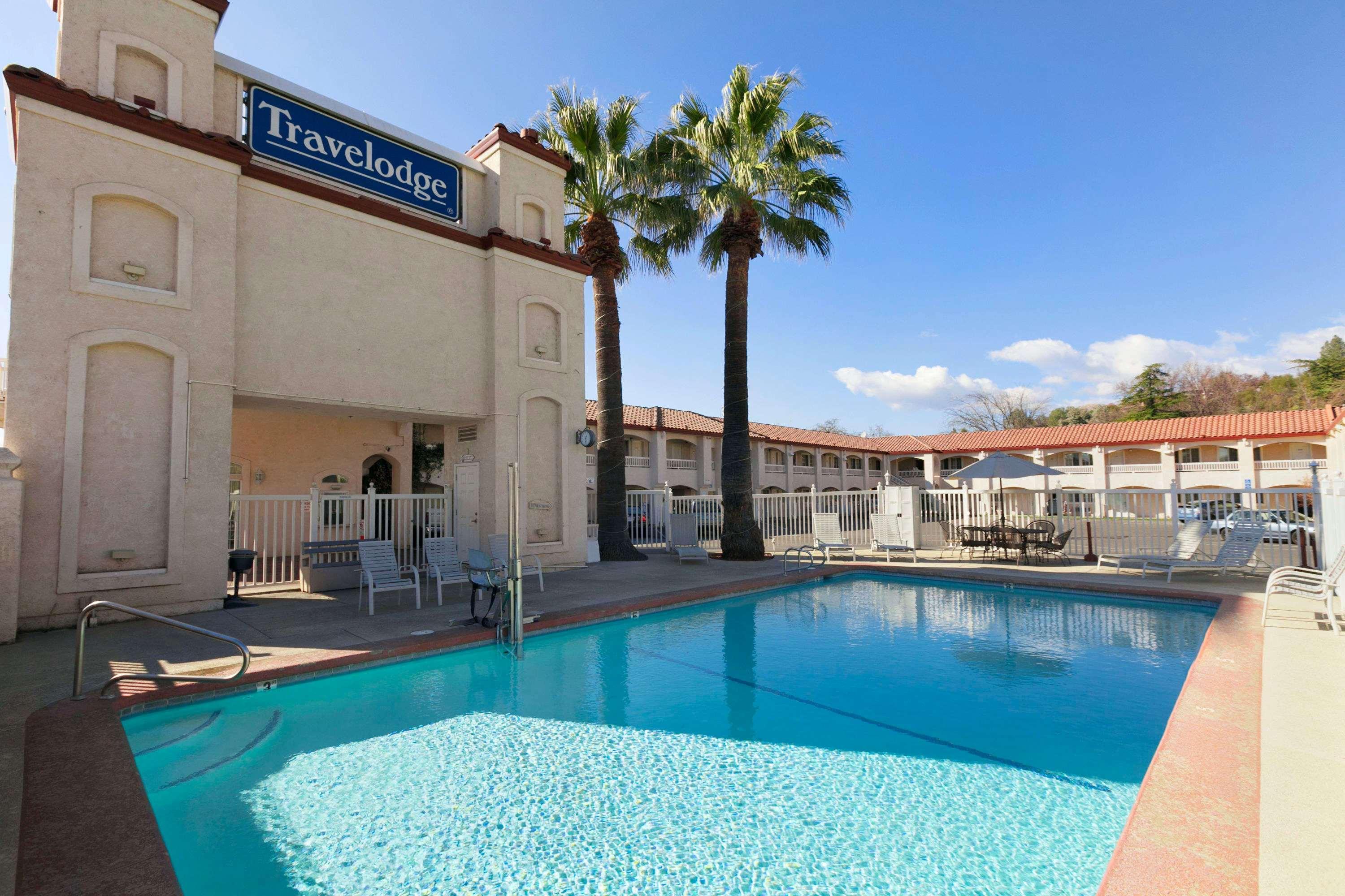 Travelodge By Wyndham Redding Ca Bagian luar foto