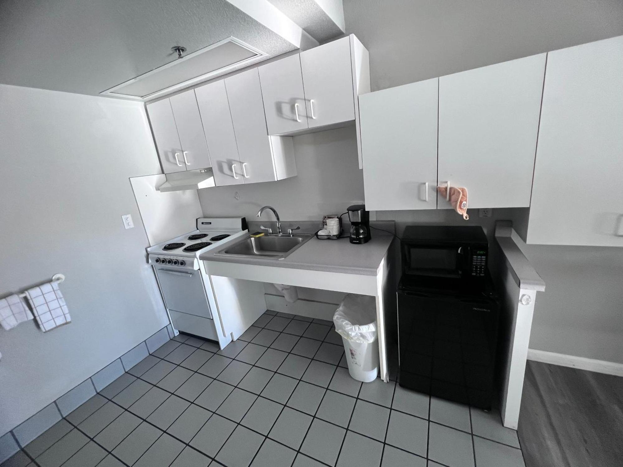 Travelodge By Wyndham Redding Ca Bagian luar foto