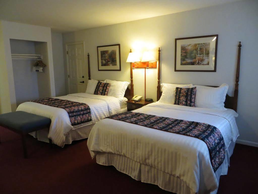 Travelodge By Wyndham Redding Ca Bagian luar foto